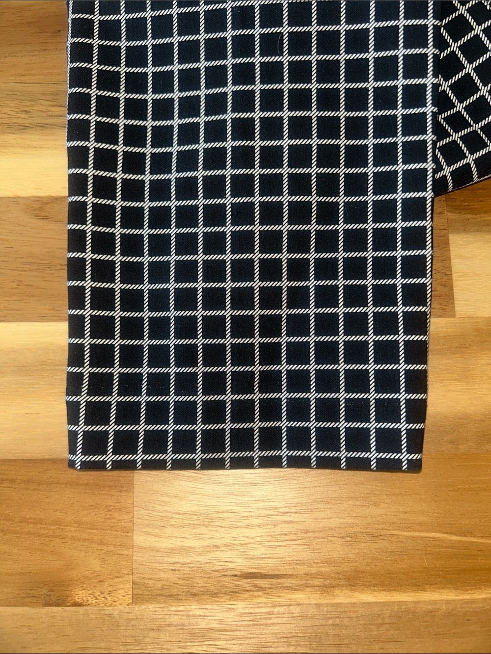Michael Kors Black and White Grid Pants - Picture 5 of 6